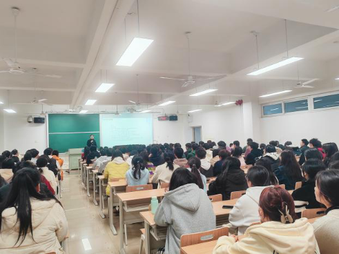 校園金融職業(yè)分享會！帶你了解金融行業(yè)就業(yè)發(fā)展！
